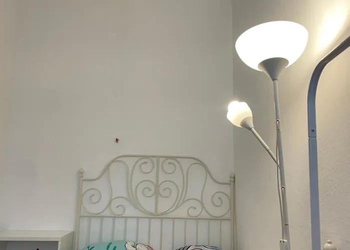 U6 Schoepfwerk 5 Homestay szállás