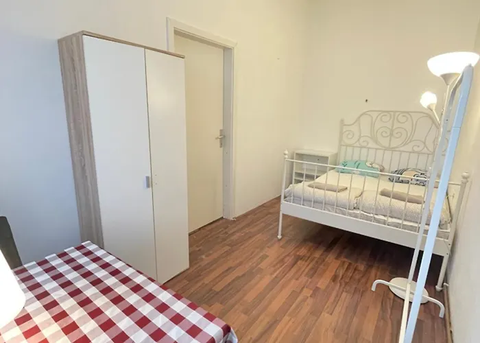 U6 Schoepfwerk 5 Homestay szállás