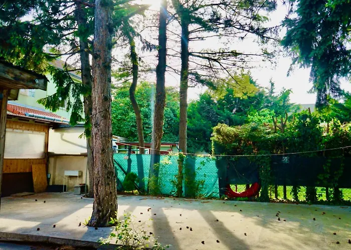Homestay szállás U6 Schoepfwerk 5 *